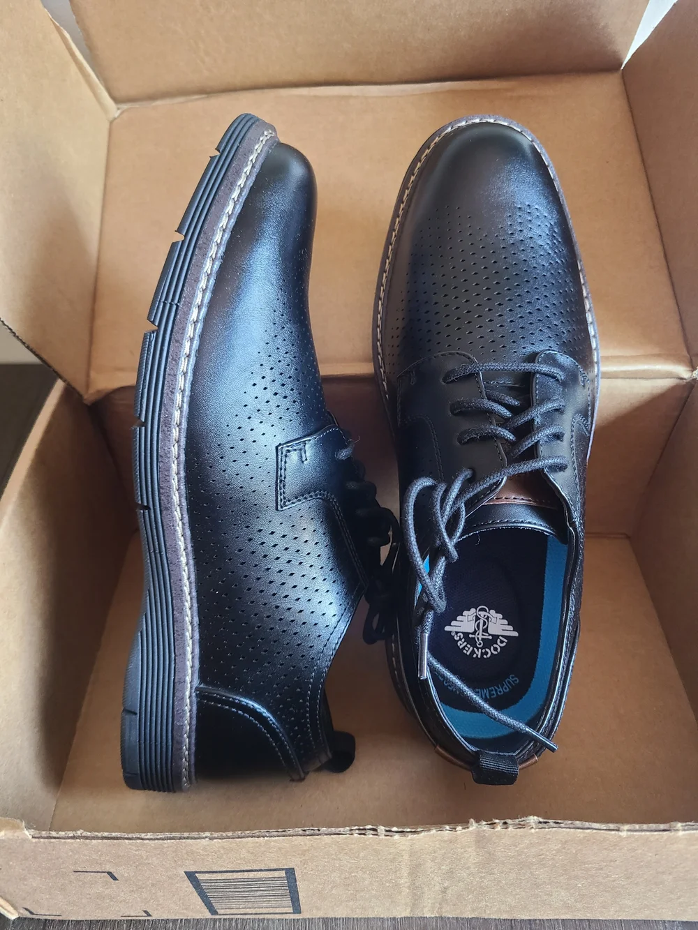Dockers Mens sz 8.5 Ezra Active Rebound Dress Casual Shoe
